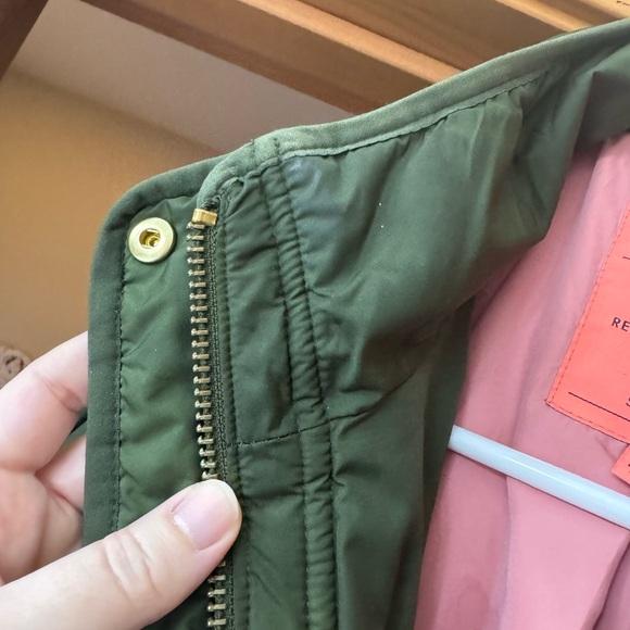 J.Crew Quilted Cocoon Puffer Jacket in Olive Green - Picture 8 of 8